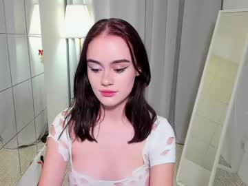 webcam girl alexis_moor live cam image #3510711