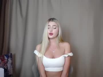 webcam girl cute18cute live cam image #3287075