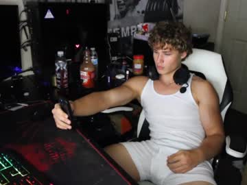 webcam man maxednat live cam image #5122520