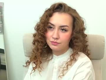 webcam girl rylan_lee live cam image #7102478