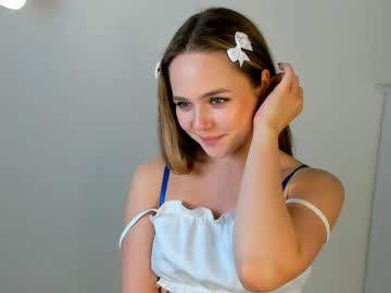 webcam girl molly__meow live cam image #6623079
