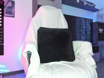 webcam girl xxxhoneyxx live cam image #3363905