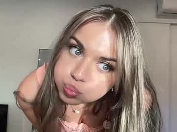 webcam girl cassies1 live cam image #6945706