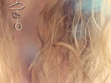 webcam girl hell_lo live cam image #1483777