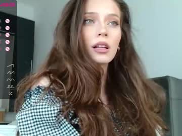 webcam girl isia_slay live cam image #2002579