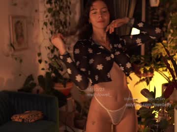 webcam girl effylowell_ live cam image #5546251
