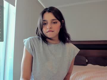 webcam girl yourfreakygirl live cam image #6363433