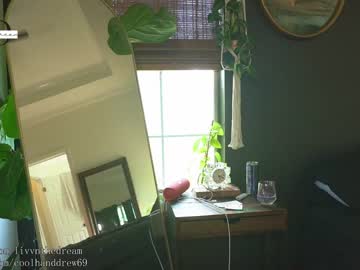 webcam girl livanddrew live cam image #6809063