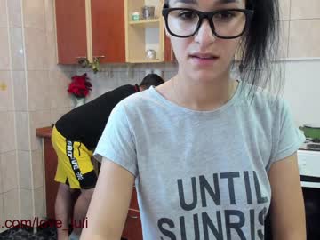 webcam couple iuliana32 live cam image #482593