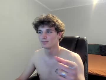 webcam man maxiswell1 live cam image #7012414