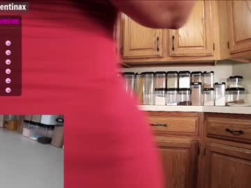 webcam girl milavalentinax live cam image #1626434