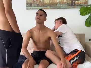 webcam man boys_milan live cam image #4504650