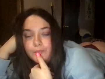 webcam girl lovebug9002 live cam image #205179
