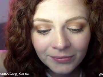 webcam girl fiery_redhead live cam image #2158762