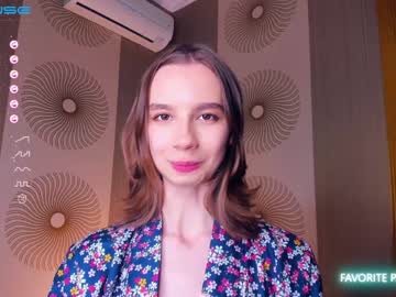 webcam girl happiness_call live cam image #4298400