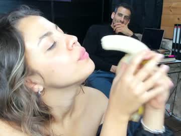 webcam girl daily_stories live cam image #3954938
