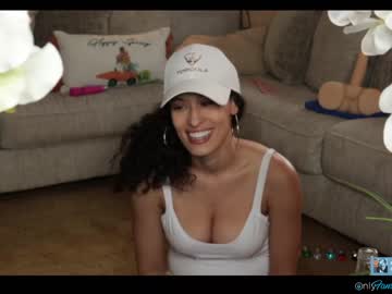 webcam girl blissense live cam image #4442377