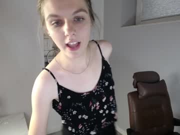 webcam girl lana_heisstt live cam image #538185