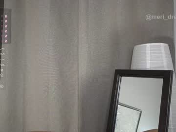 webcam girl refined_style live cam image #6444207