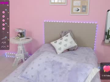 webcam girl little_effy18 live cam image #1287915