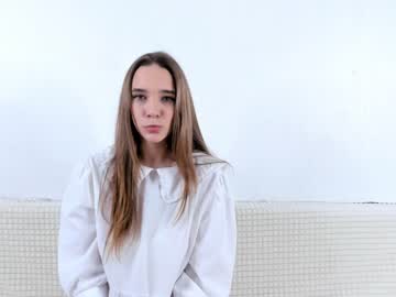 webcam girl milana_gross live cam image #4397822
