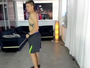 webcam man bisexlife_hot live cam image #2019038