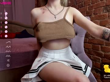 webcam girl eve_woods live cam image #2161401