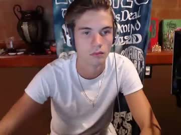 webcam man kjam3s live cam image #2809244