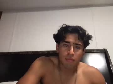 webcam man papabear2100 live cam image #5626114