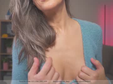 webcam girl sunniedayz live cam image #3261528