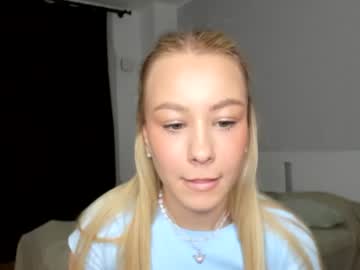 webcam girl sue_baby live cam image #2235431