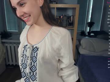 webcam girl youne_and_beautiful live cam image #4473235