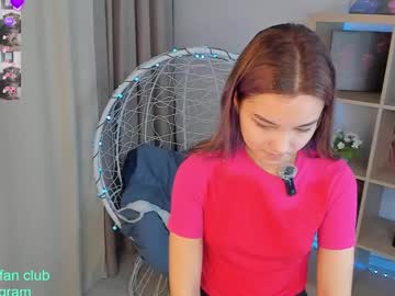 webcam girl ainsleyfloor live cam image #7082069
