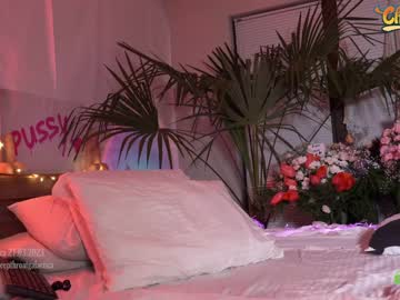 webcam girl _deepthroatgalactica live cam image #4034539
