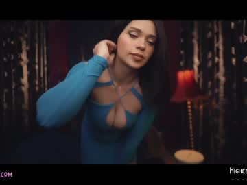 webcam girl lucieoude_ live cam image #1425546