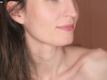webcam girl yulladao live cam image #6673772