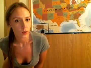 webcam girl privatebrittney live cam image #2584104