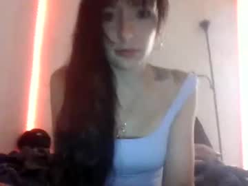 webcam girl lonely_housewife143 live cam image #7010530