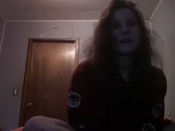 webcam girl lil_bears live cam image #3369535