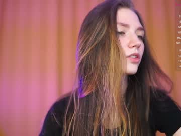 webcam girl angels_kiss live cam image #2621288