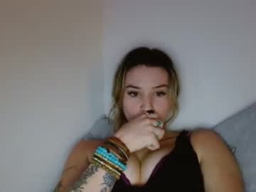 webcam girl scarlettmartin live cam image #6207809