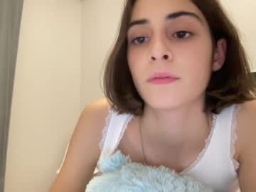 webcam girl crown_of_vice01 live cam image #2844473