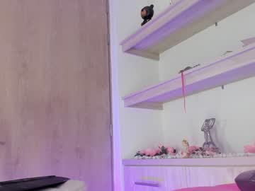 webcam tranny dreams_white live cam image #1872904