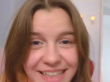 webcam girl eli_sun live cam image #3724535