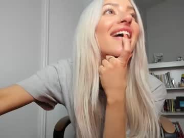 webcam girl miss_bee live cam image #3591793
