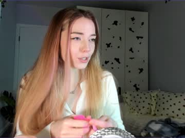 webcam girl thisisamelia live cam image #4026770
