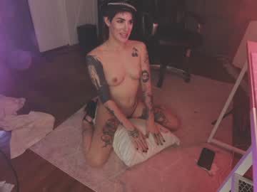 webcam girl aynmarie live cam image #5452903