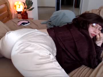 webcam girl donkey_ponkey live cam image #6948011