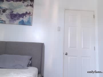webcam girl badi_lii live cam image #119862