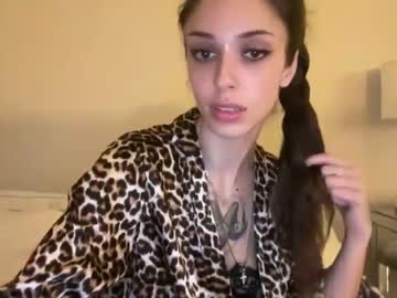 webcam girl ariacutiee live cam image #4443285